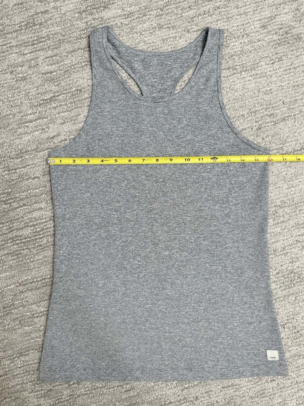 Vuori Racerback Tank Top - Picture 3 of 3